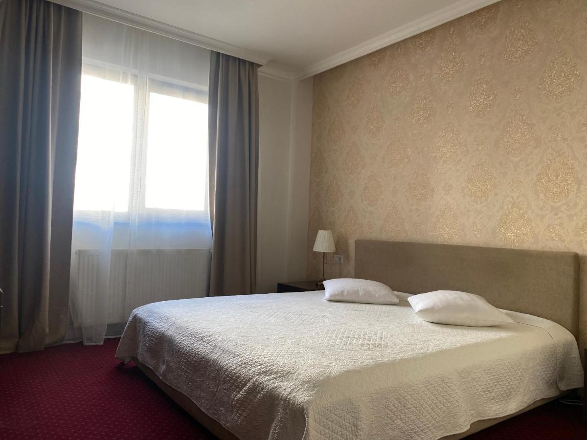 Eden Boutique Accommodation Бухарест Екстер'єр фото