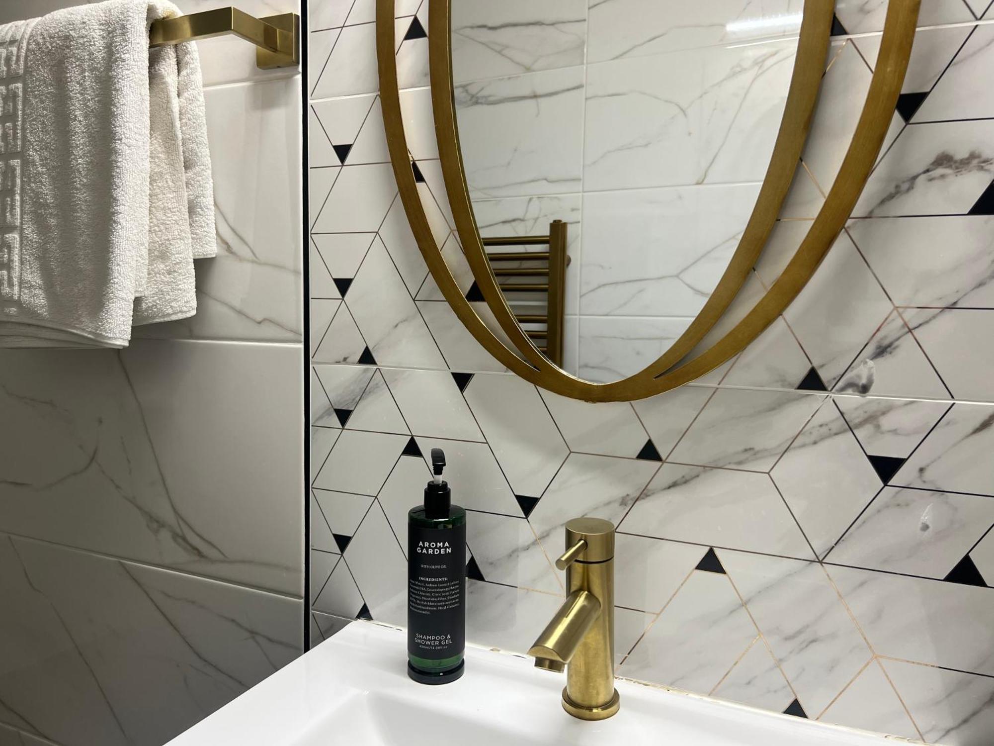 Eden Boutique Accommodation Бухарест Екстер'єр фото