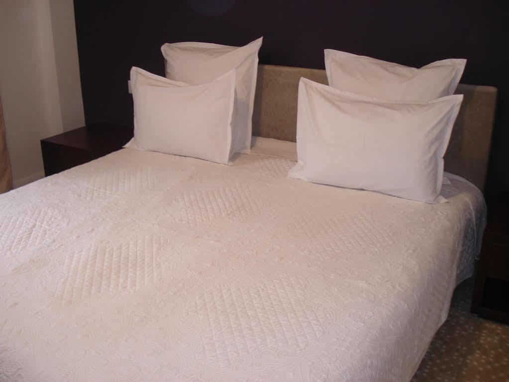 Eden Boutique Accommodation Бухарест Екстер'єр фото